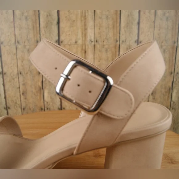 WOMEN'S ANKLE STRAP HEEL (MACEY-S) - Picture 4 of 7